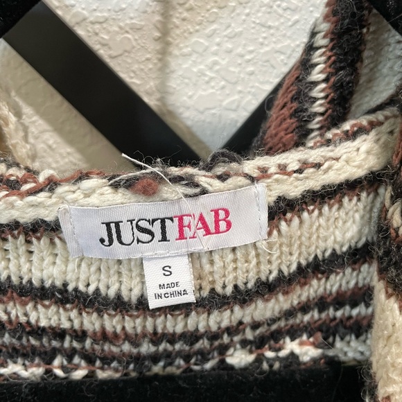 JustFab Women's Brown and Cream Cardigan - Picture 4 of 5